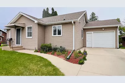 1655 S Chicago, Freeport, IL 61032 - Photo 27