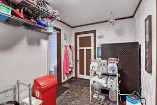 240 S Adams St, South Beloit, IL 61080 - Photo 15