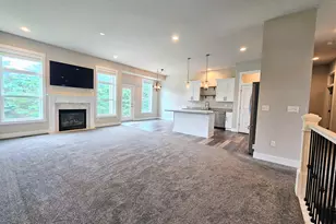 4530 Edenberry Ln, Rockton, IL 61072 - Photo 11