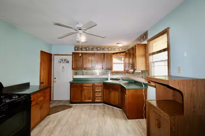 1221 Blaisdell Street, Rockford, IL 61101 - Photo 9