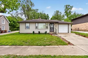 1130 Sherman Ave, Rockford, IL 61101 - Photo 1