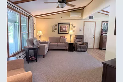617 S Linn Street, Shannon, IL 61078 - Photo 3
