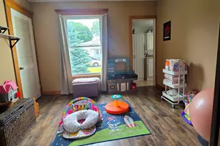 1105 Oakley St, Belvidere, IL 61008 - Photo 9