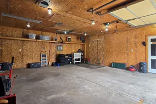 1105 Oakley St, Belvidere, IL 61008 - Photo 21