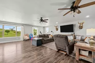 8294 N Leaf River Rd, Leaf River, IL 61047 - Photo 25