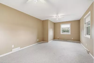 556 Peach Street, East Dubuque, IL 61025 - Photo 19
