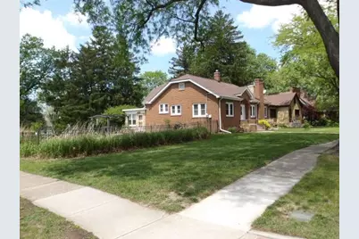 606 Robert Avenue, Rockford, IL 61107 - Photo 3
