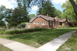 606 Robert Ave, Rockford, IL 61107 - Photo 3