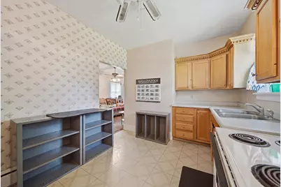304 E Main Street, Stillman Valley, IL 61084 - Photo 5