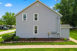 304 E Main St, Stillman Valley, IL 61084 - Photo 25