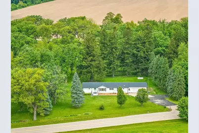 8500 Manchester Road, Capron, IL 61012 - Photo 9