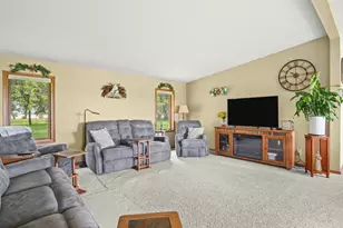 8500 Manchester Rd, Capron, IL 61012 - Photo 17