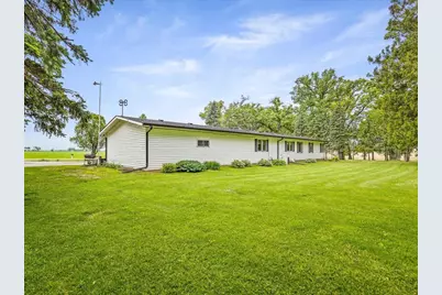 8500 Manchester Road, Capron, IL 61012 - Photo 45
