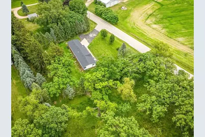 8500 Manchester Road, Capron, IL 61012 - Photo 49