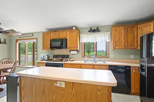 8500 Manchester Rd, Capron, IL 61012 - Photo 23