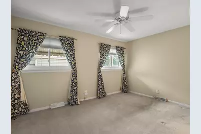 4704 Cayuga Road, Rockford, IL 61107 - Photo 21