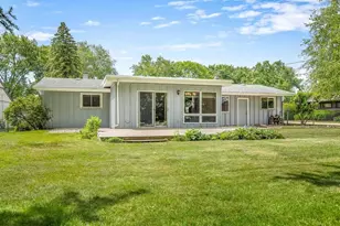 4704 Cayuga Rd, Rockford, IL 61107 - Photo 37