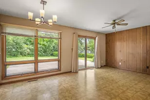 4704 Cayuga Rd, Rockford, IL 61107 - Photo 13
