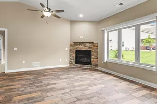 6229 Parks Edge Dr, Loves Park, IL 61111 - Photo 9