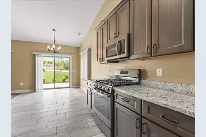 6229 Parks Edge Drive, Loves Park, IL 61111 - Photo 11