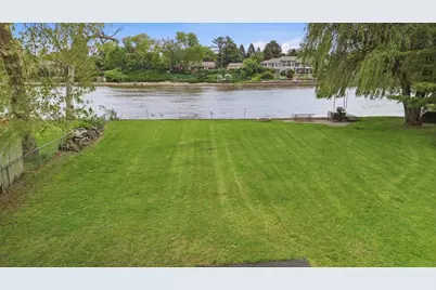 5065 Browns Beach Road, Rockford, IL 61103 - Photo 3
