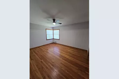 4827 Charles Street, Rockford, IL 61108 - Photo 9