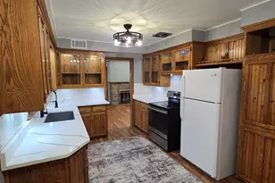 4827 Charles St, Rockford, IL 61108 - Photo 7