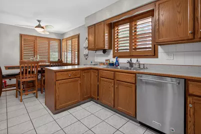 1733 Arnold Avenue, Rockford, IL 61108 - Photo 5