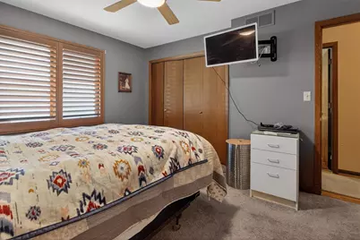 1733 Arnold Avenue, Rockford, IL 61108 - Photo 17