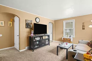 2820 Summerdale Ave, Rockford, IL 61101 - Photo 5