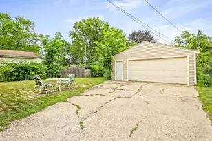 2820 Summerdale Ave, Rockford, IL 61101 - Photo 25