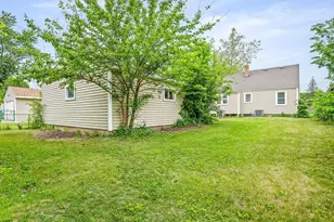 2820 Summerdale Ave, Rockford, IL 61101 - Photo 29