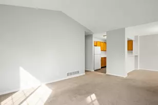 6365 Commonwealth Dr, Loves Park, IL 61111 - Photo 11