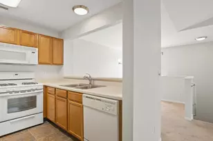6365 Commonwealth Dr, Loves Park, IL 61111 - Photo 15