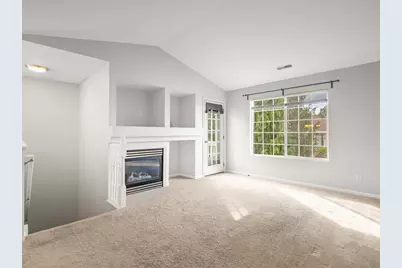 6365 Commonwealth Drive, Loves Park, IL 61111 - Photo 9