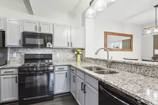 7432 Thomas Dr, Loves Park, IL 61111 - Photo 11