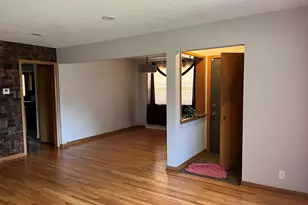 2511 Ashland Ave, Rockford, IL 61101 - Photo 3