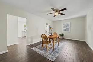 2128 Lancaster Heights Rd, Freeport, IL 61032 - Photo 5