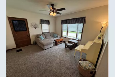 109 N Meyers Avenue, Milledgeville, IL 61051 - Photo 9