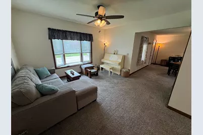 109 N Meyers Avenue, Milledgeville, IL 61051 - Photo 11