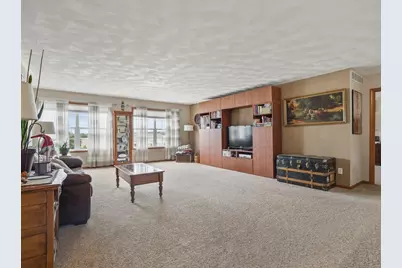 14019 Queenanns Way, Poplar Grove, IL 61065 - Photo 23