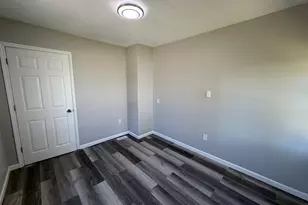 230 S Hackett St, South Beloit, IL 61080 - Photo 25
