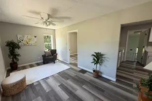 230 S Hackett St, South Beloit, IL 61080 - Photo 9