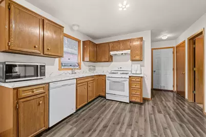 5532 Danburry Drive, Rockford, IL 61109 - Photo 9