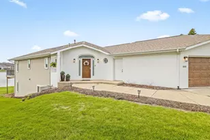 847 Breckenboro Rd, Lake Summerset, IL 61019 - Photo 3