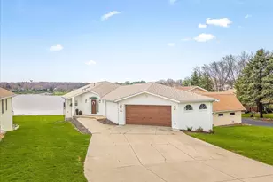 847 Breckenboro Rd, Lake Summerset, IL 61019 - Photo 1