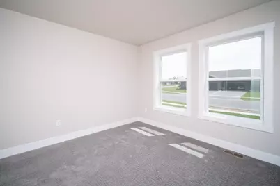 9932 Hawks Pointe Trail, Roscoe, IL 61073 - Photo 17