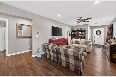 1513 Eadens Place, Dixon, IL 61021 - Photo 9