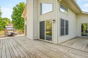 428 Lockwood Rd, Davis, IL 61019 - Photo 7