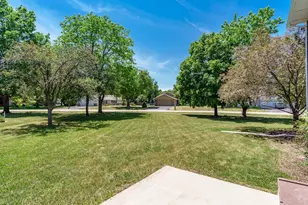 1119 Sandpebble Dr, Rockton, IL 61072 - Photo 45